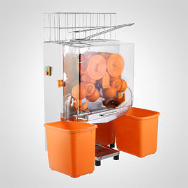 Верхняя часть таблицы машины апельсинового сока с машиной Juicer Zumex автомата питания померанцовой для адвокатских сословий сока